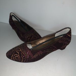 Indeed Tarragon Brown Velvet Heels